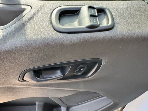 Used 2024 Ford Transit 150 Medium Roof image 10