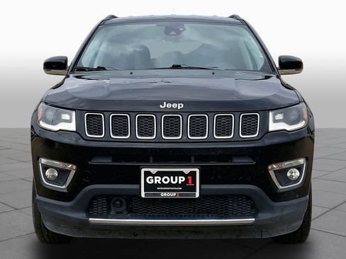 Used 2018 Jeep Compass Limited w/ Navigation Group AWD/4WD image 3