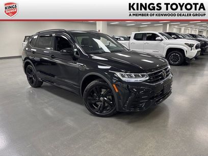 Used 2024 Volkswagen Tiguan SE R-Line