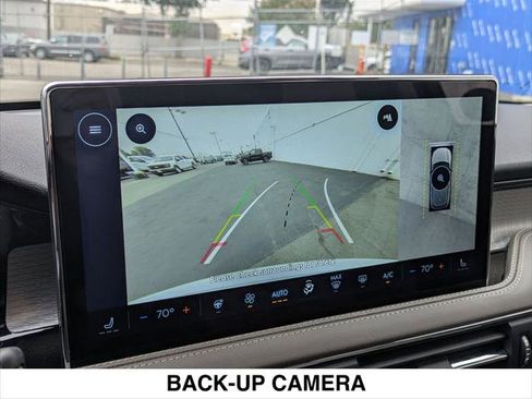 New 2025 Lincoln Corsair Premiere w/ Equipment Group 101A image 10