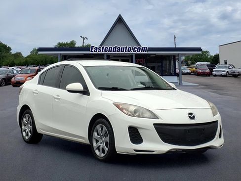 Used 2013 MAZDA MAZDA3 i SV FWD image 1