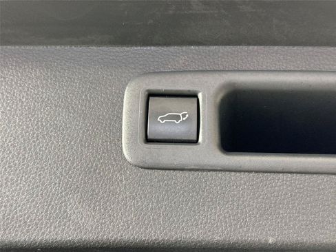 Certified 2025 Toyota Highlander XSE AWD/4WD image 39
