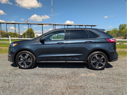 Used 2022 Ford Edge ST AWD/4WD image 9