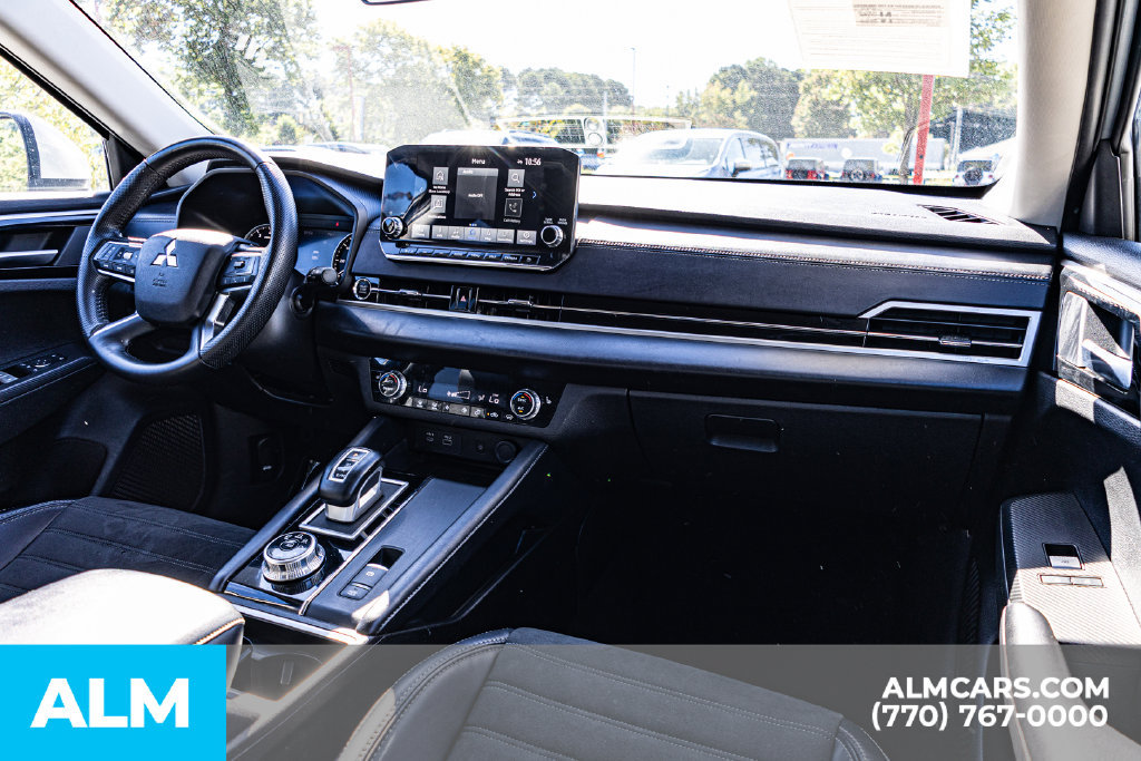 Used 2024 Mitsubishi Outlander SE AWD/4WD image 31