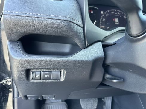 Used 2023 Toyota RAV4 LE FWD image 22