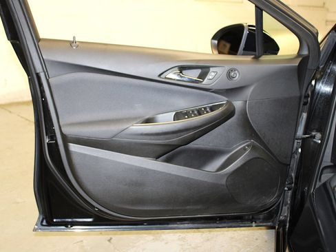 Used 2019 Chevrolet Cruze LT FWD image 23