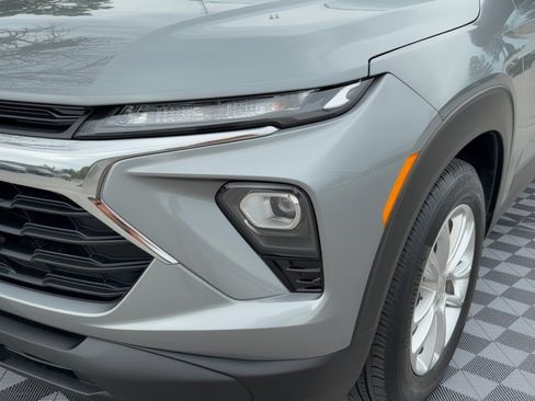 Certified 2026 Chevrolet TrailBlazer LS w/ LS Convenience Package FWD image 12