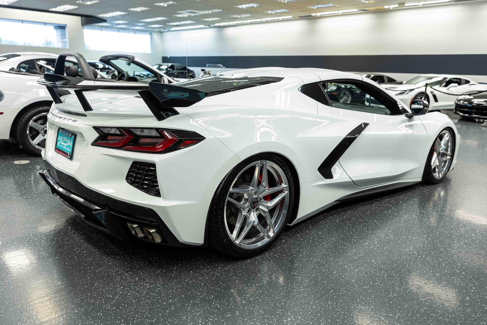 Used 2020 Chevrolet Corvette Stingray Preferred Cpe w/ 2LT Preferred Equipment Group RWD image 4