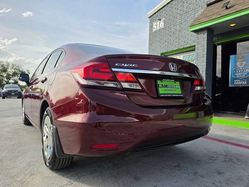 Used 2013 Honda Civic LX image 9