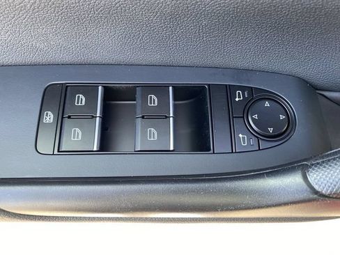 Used 2026 MAZDA CX-50 AWD 2.5 Hybrid w/ Premium Pkg image 14
