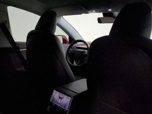 Used 2025 Tesla Model 3 RWD image 39