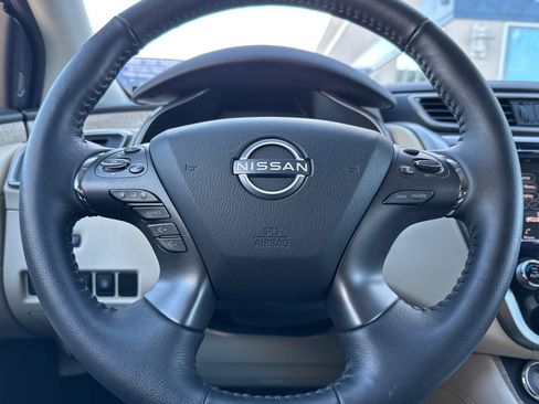 Used 2024 Nissan Murano SL image 24