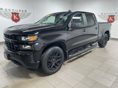 Used 2021 Chevrolet Silverado 1500 Custom w/ Rally Edition AWD/4WD image 3