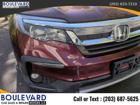 Used 2019 Honda Pilot EX image 9