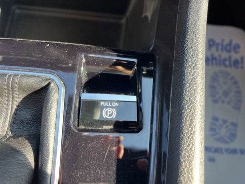 Used 2023 Jeep Compass Latitude image 22