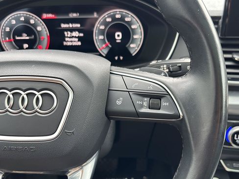 Used 2025 Audi Q5 2.0T Premium AWD/4WD image 17