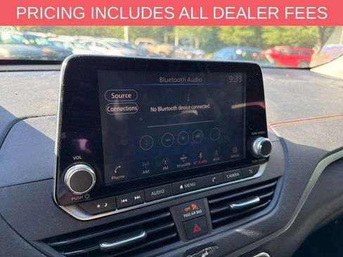 Used 2021 Nissan Altima 2.5 SR FWD image 10
