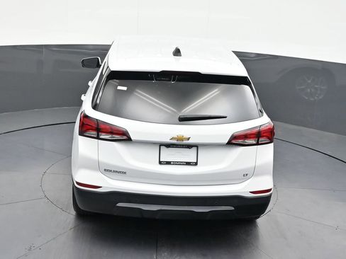 Used 2024 Chevrolet Equinox LT FWD image 18
