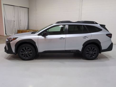 Certified 2024 Subaru Outback Onyx Edition AWD/4WD image 6