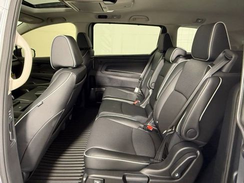 New 2026 Honda Odyssey Elite image 33