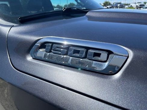 Used 2022 RAM 1500 Limited w/ Body Color Bumper Group AWD/4WD image 21