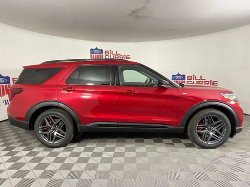 New 2026 Ford Explorer ST-Line w/ ST-Line Street Pack RWD image 2