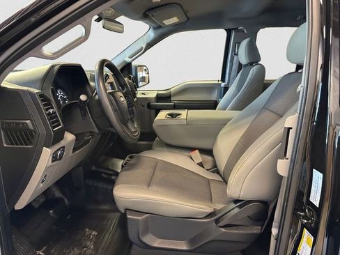 Used 2018 Ford F150 XL w/ Equipment Group 101A Mid image 10