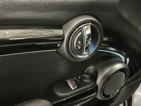 Used 2023 MINI Cooper S image 23