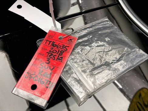 Used 2018 Tesla Model 3 Long Range image 11