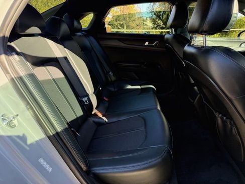 Used 2022 Kia K5 GT-Line image 10