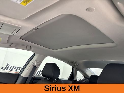 Used 2025 Honda Accord SE image 9