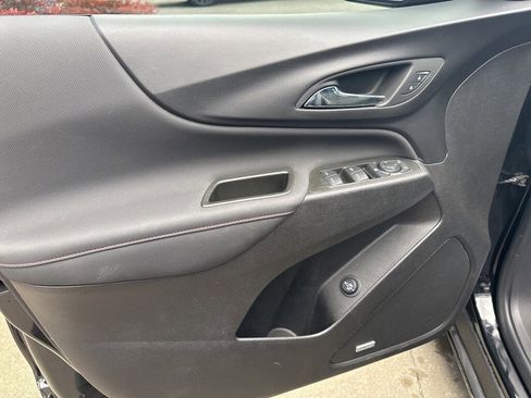 Used 2024 Chevrolet Equinox RS w/ RS Leather Package image 15