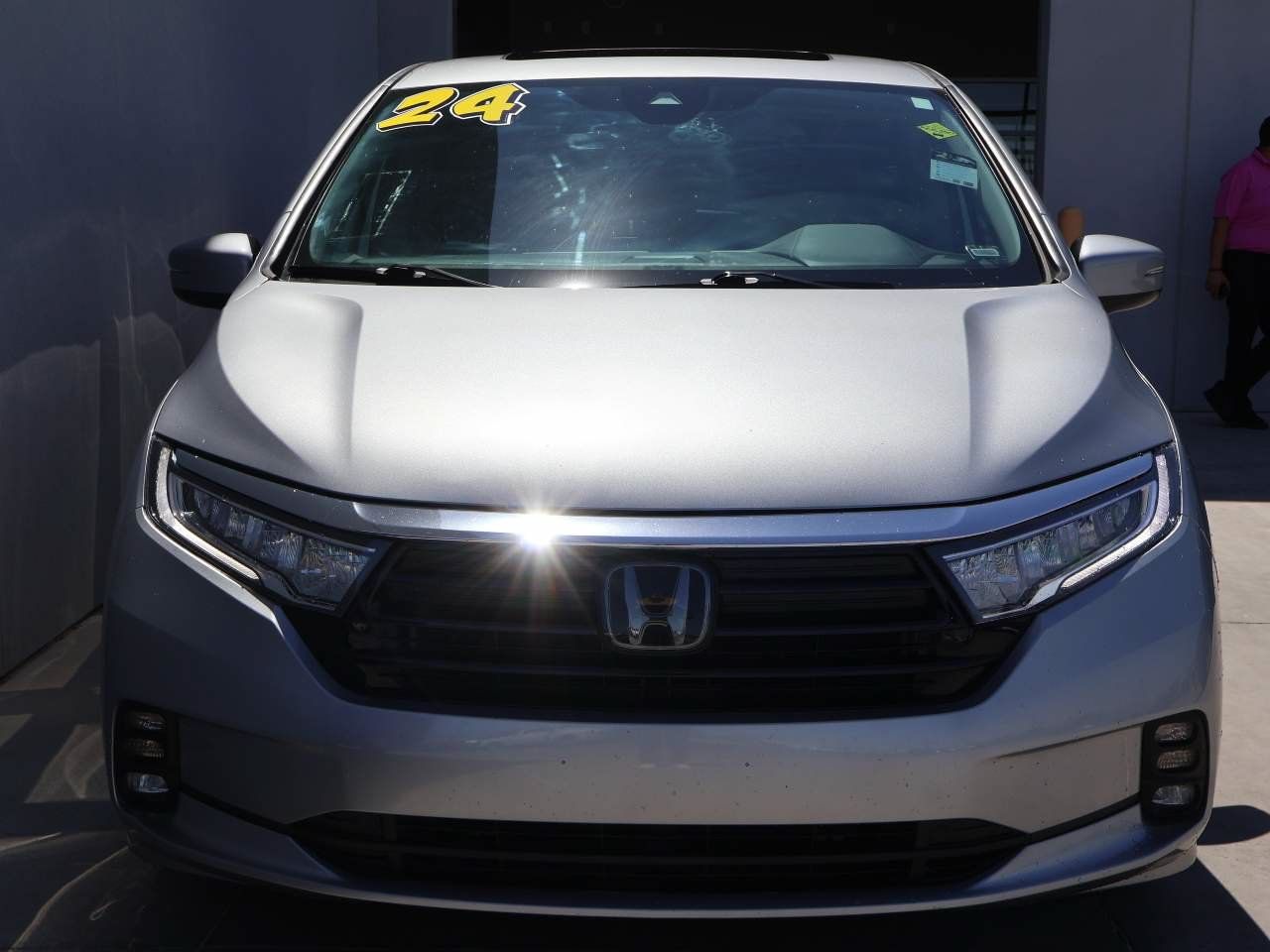 Used 2024 Honda Odyssey EX-L image 5