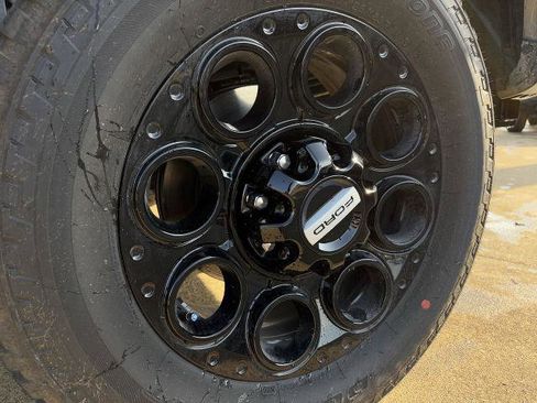 New 2026 Ford F250 Lariat w/ Black Appearance Package image 10