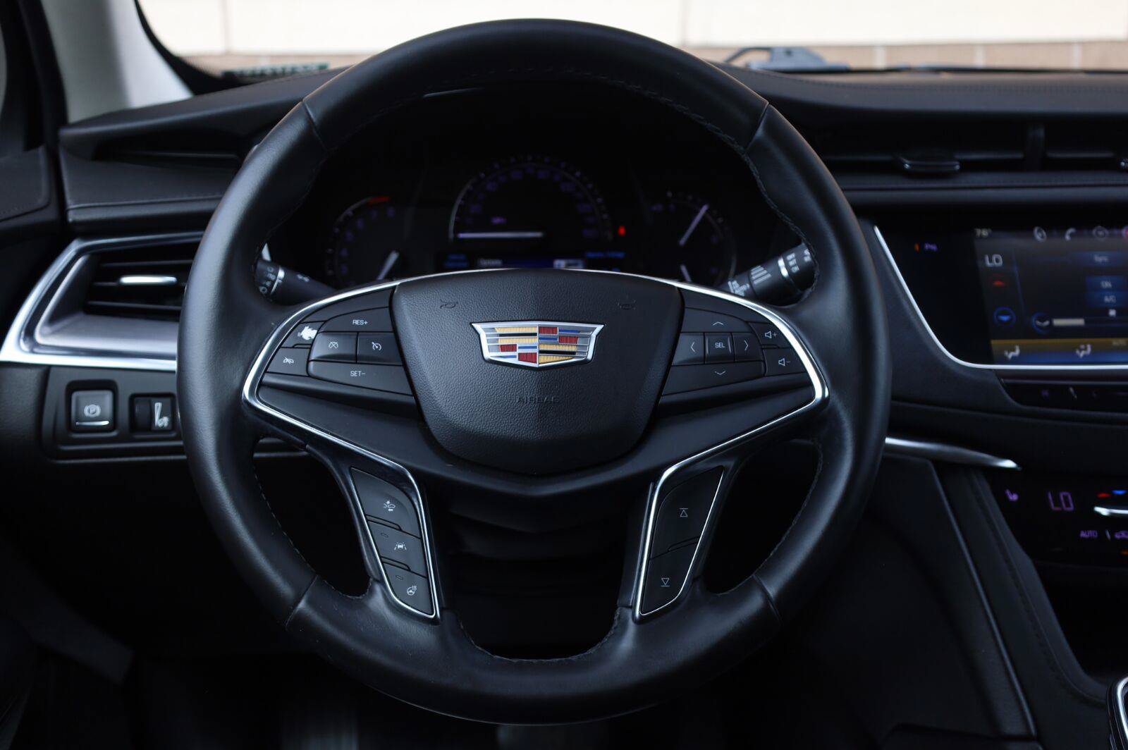 Used 2019 Cadillac XT5 Luxury FWD image 34