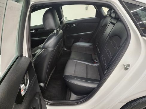 Used 2021 Kia Forte GT-Line FWD image 23