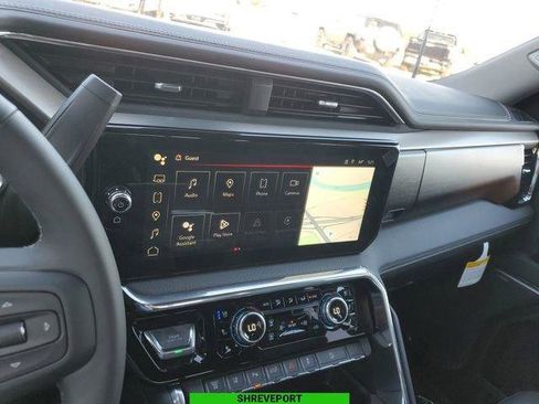 New 2026 GMC Sierra 2500 Denali w/ Denali Reserve Package image 16