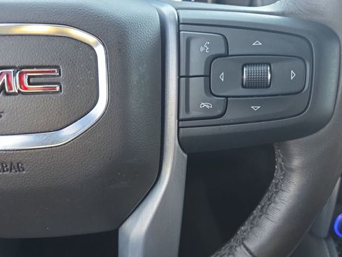 Used 2022 GMC Yukon SLT w/ SLT Premium Package RWD image 18
