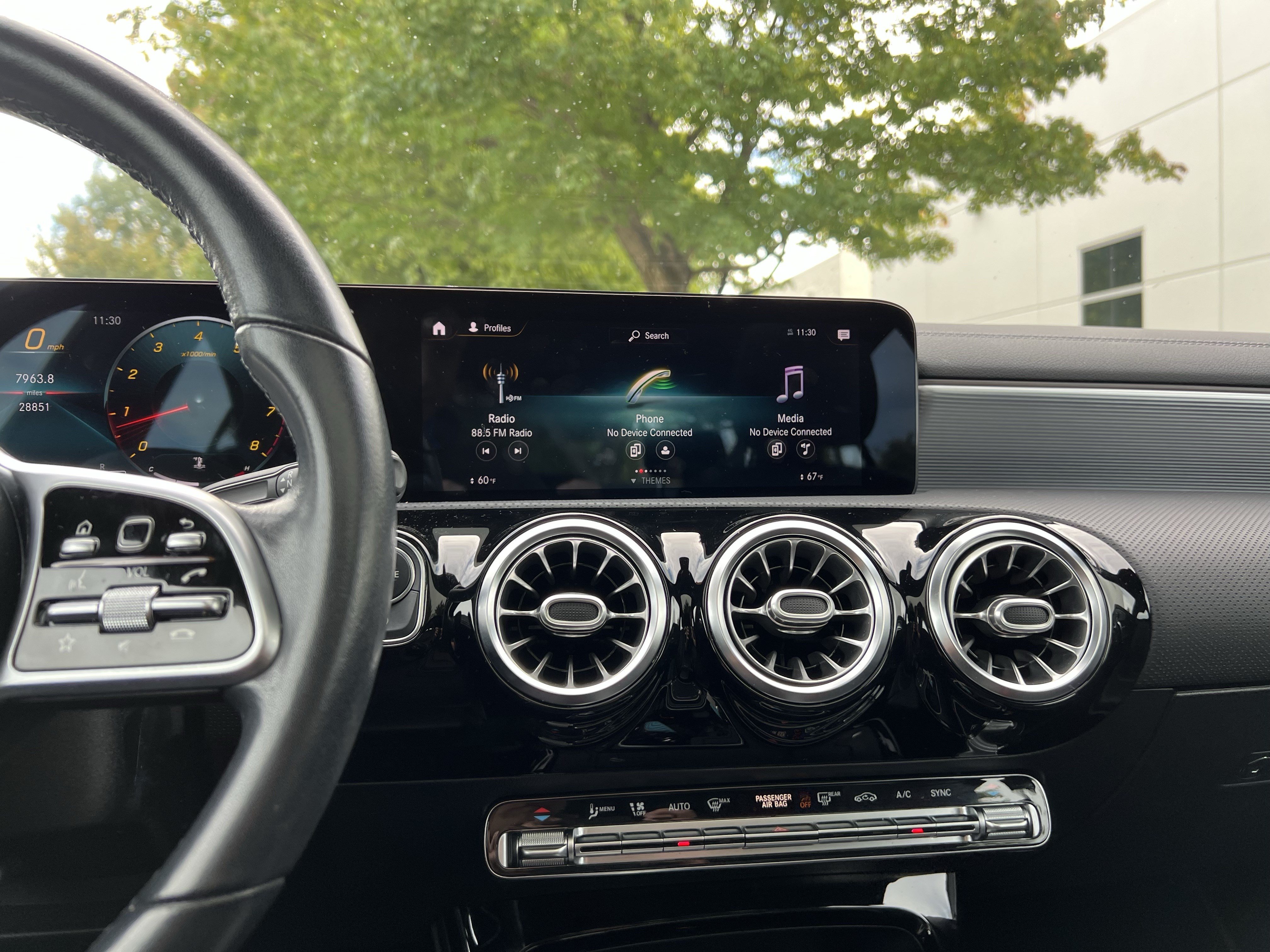Used 2021 Mercedes-Benz CLA 250 image 32