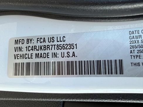 New 2026 Jeep Grand Cherokee L Limited w/ Limited Altitude Package AWD/4WD image 32