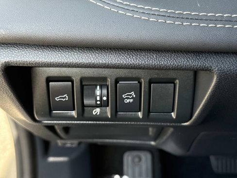 Used 2020 Subaru Outback Limited XT AWD/4WD image 46