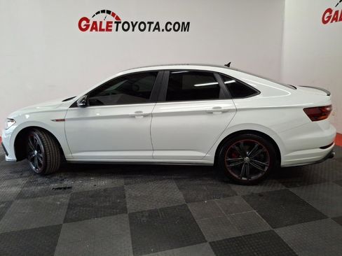Used 2019 Volkswagen Jetta GLI image 7