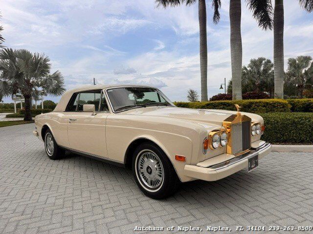 Used 1990 Rolls-Royce Corniche III RWD image 5