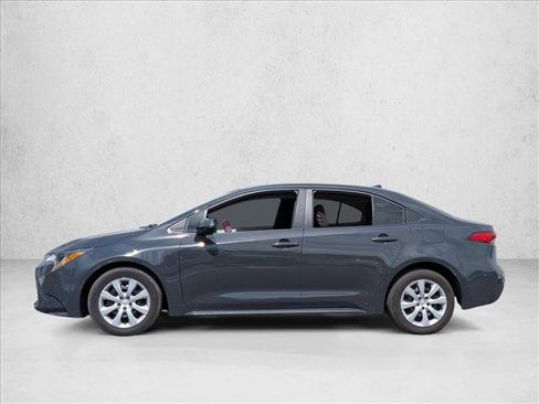 Used 2024 Toyota Corolla LE FWD image 5