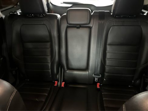 Used 2017 Ford Escape Titanium image 24