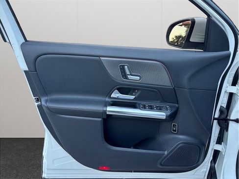 Used 2021 Mercedes-Benz GLA 250 image 19