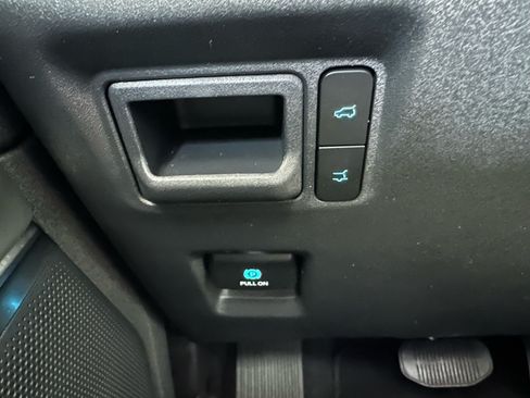 Certified 2025 Ford Expedition Active RWD image 34