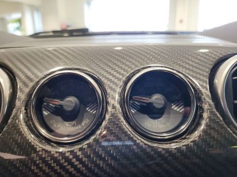 Used 2022 Ford Mustang Shelby GT500 w/ Carbon Fiber Track Pack RWD image 32