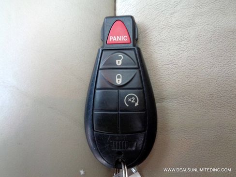 Used 2013 Jeep Grand Cherokee Limited image 26