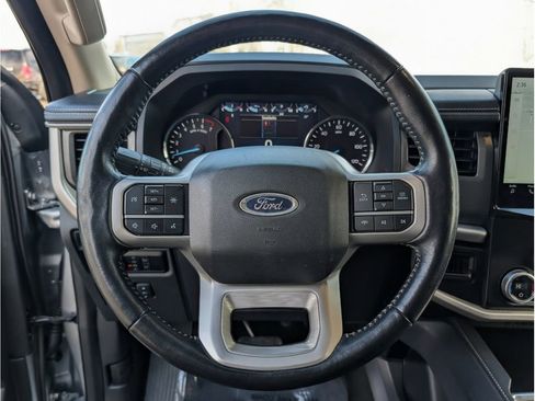 Used 2024 Ford Expedition Max XLT AWD/4WD image 19